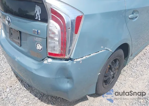 2015 Toyota Prius Two from USA, damaged, VIN JTDKN3DUXF1884511